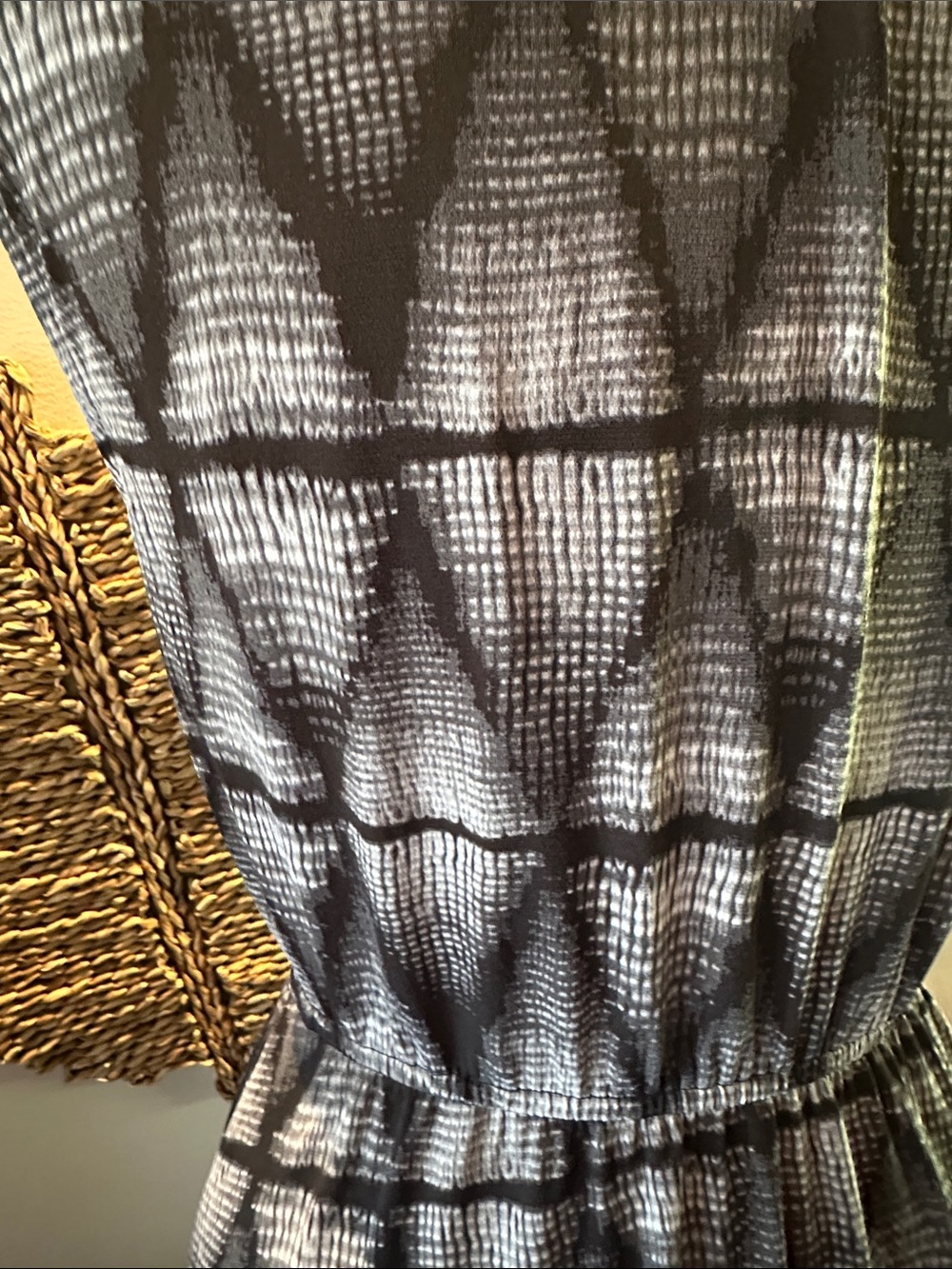 BCBGMaxAzria Black & Gray Sleeveless Faux-Wrap Midi Dress - Picture 6 of 8